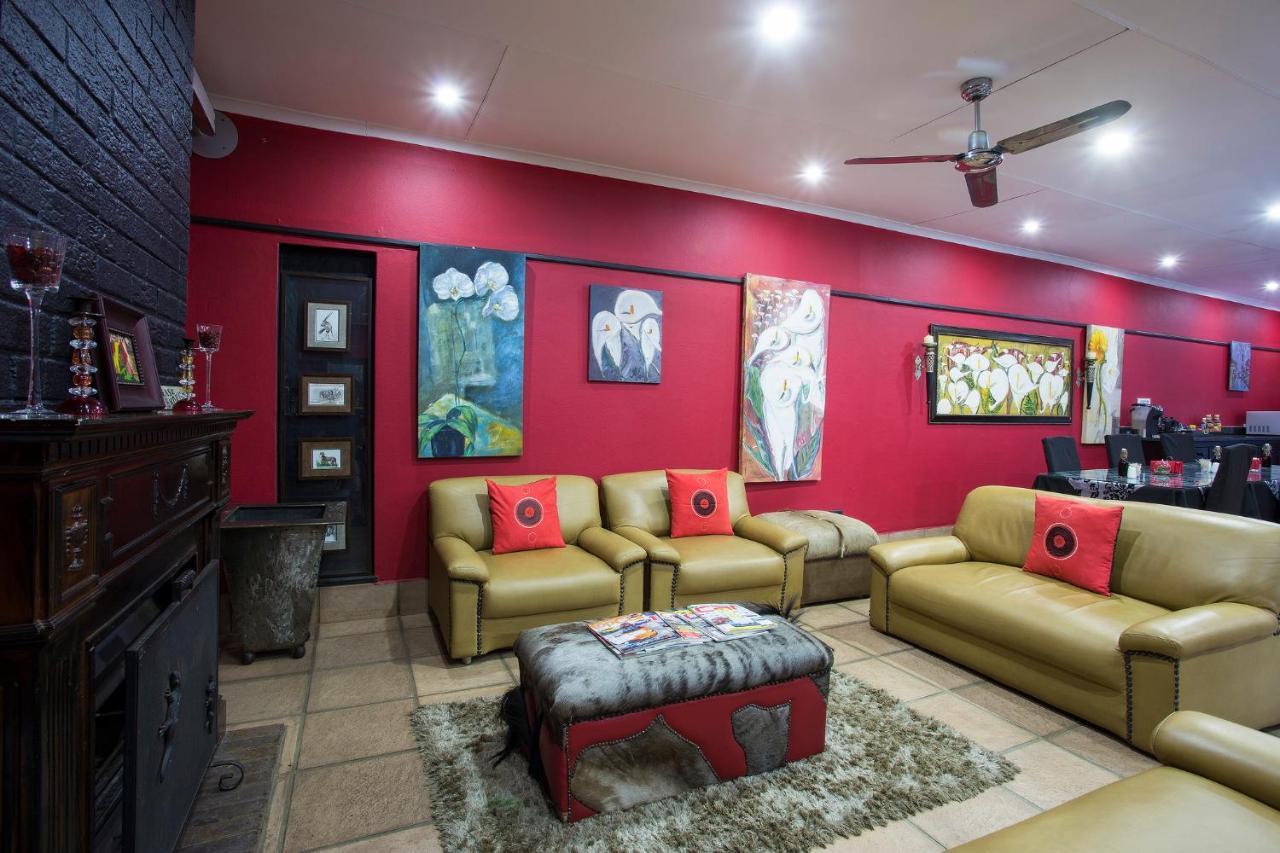Purple Gecko Guest House Lydenburg Dış mekan fotoğraf