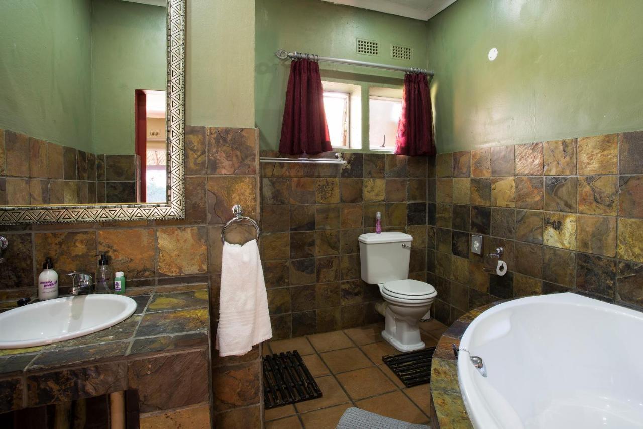 Purple Gecko Guest House Lydenburg Dış mekan fotoğraf