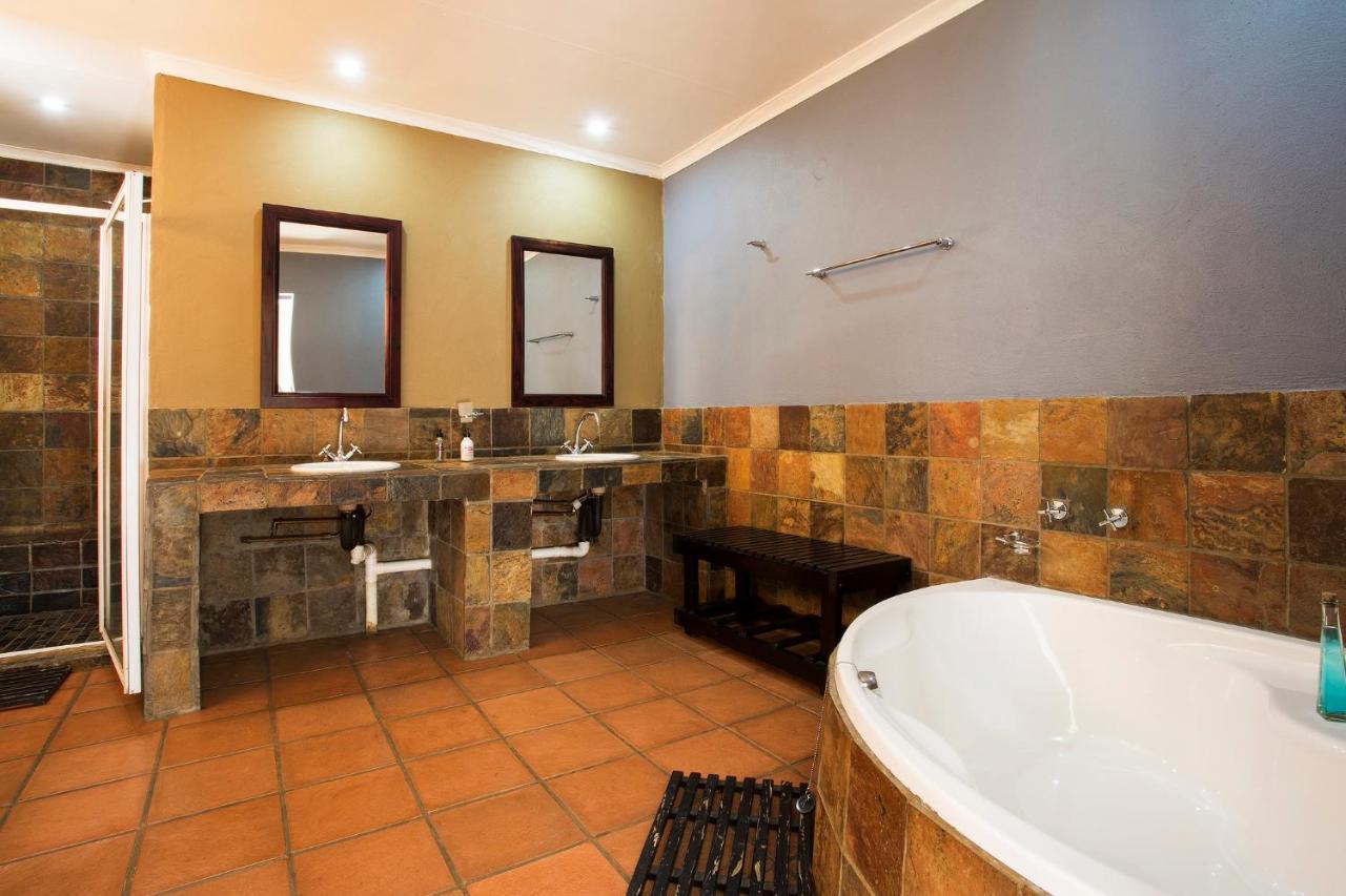 Purple Gecko Guest House Lydenburg Dış mekan fotoğraf